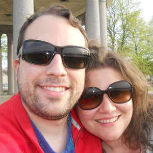 Meet your Posher, Viv